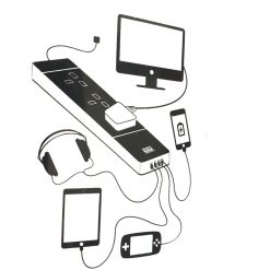 3 Sockets & 4 USB Ports