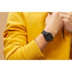 Black Activity Tracking Watch